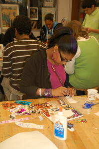 Students work in art class. -- Pat Aiamsubhab